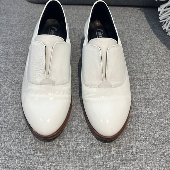 Patented white leather shoes - Picture 4 of 6